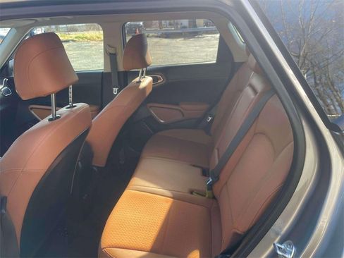 Used 2024 Kia Soul EX w/ Option Group 015 image 11