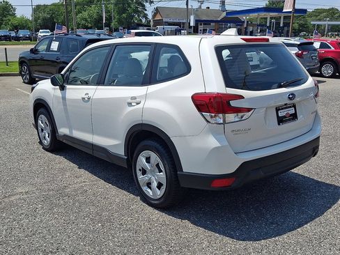 Used 2022 Subaru Forester AWD/4WD image 6