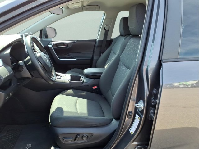 Used 2023 Toyota RAV4 XLE AWD/4WD image 12