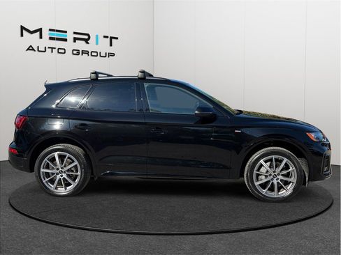 Used 2022 Audi Q5 e Prestige w/ Prestige Package AWD/4WD image 10