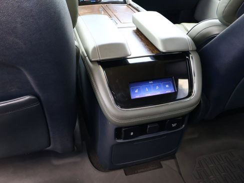Used 2023 Lincoln Navigator L Black Label AWD/4WD image 15