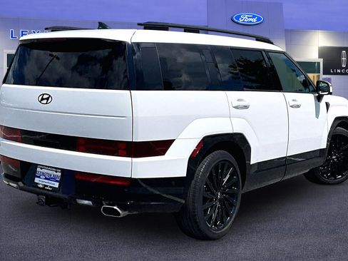 Used 2024 Hyundai Santa Fe Calligraphy AWD/4WD image 5