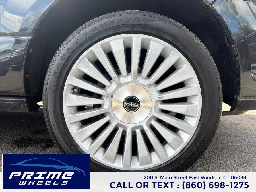 Used 2015 Lincoln Navigator 2WD image 31