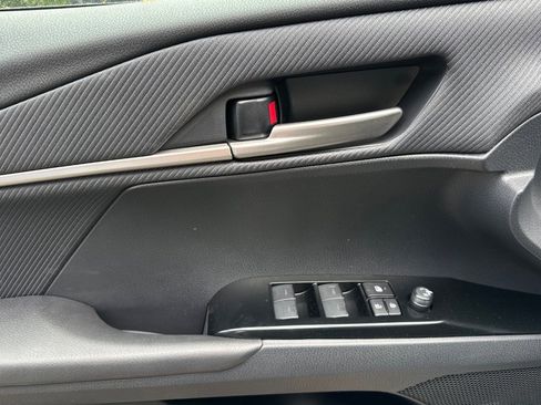 New 2026 Toyota Camry SE FWD image 11