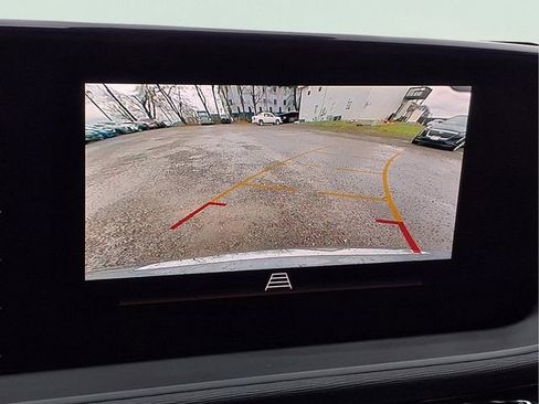 Certified 2025 Buick Envista Avenir image 8