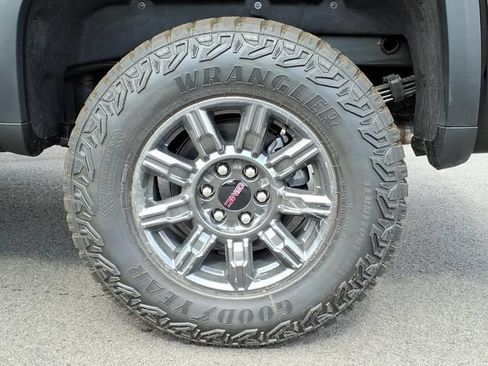New 2026 GMC Sierra 1500 AT4X AWD/4WD image 11