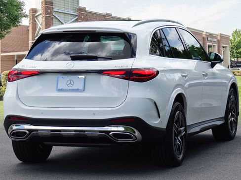 Certified 2025 Mercedes-Benz GLC 300 4MATIC image 6