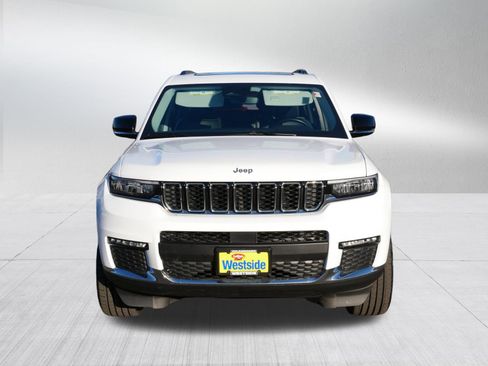 Used 2022 Jeep Grand Cherokee L Limited w/ MOPAR Finishing Package image 2