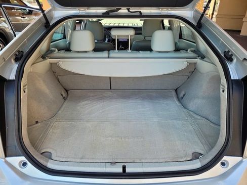 Used 2010 Toyota Prius Five FWD image 33