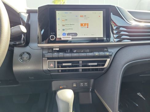 Used 2026 Toyota Camry LE image 13