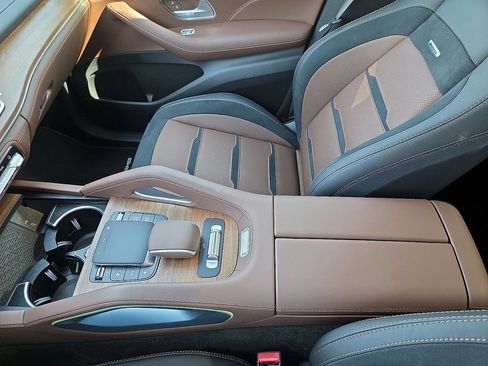 Certified 2024 Mercedes-Benz GLE 53 AMG 4MATIC image 22