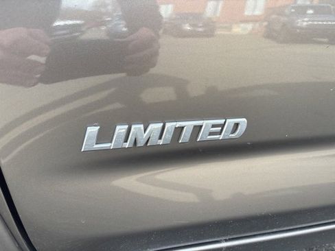 Used 2012 Toyota RAV4 Limited w/ Premium Plus Value Pkg image 12