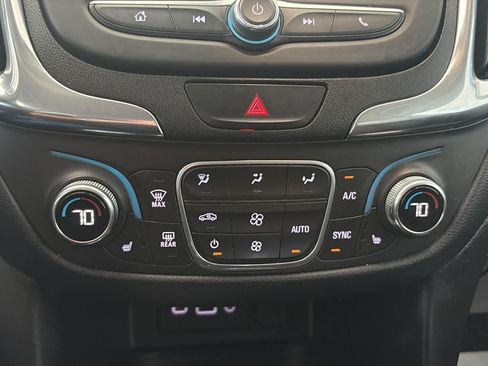 Used 2020 Chevrolet Equinox LT AWD/4WD image 18