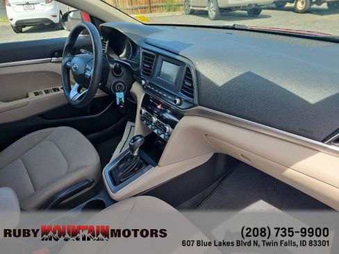 Used 2020 Hyundai Elantra SE FWD image 33