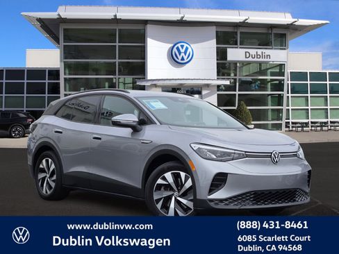 Certified 2023 Volkswagen ID.4 Pro image 1