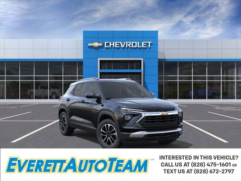 New 2026 Chevrolet TrailBlazer LT w/ LT Cold Weather Package FWD image 1