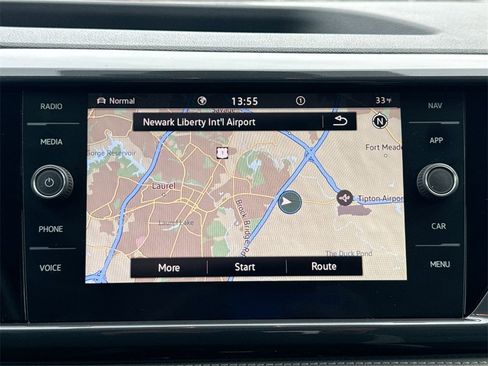 Used 2022 Volkswagen Taos SEL image 19