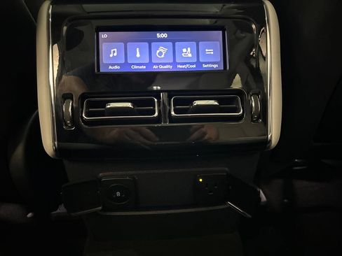 Used 2025 Lincoln Aviator Reserve w/ Equipment Group 201A AWD/4WD image 23