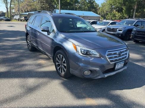 Used 2015 Subaru Outback 3.6R Limited AWD/4WD image 1