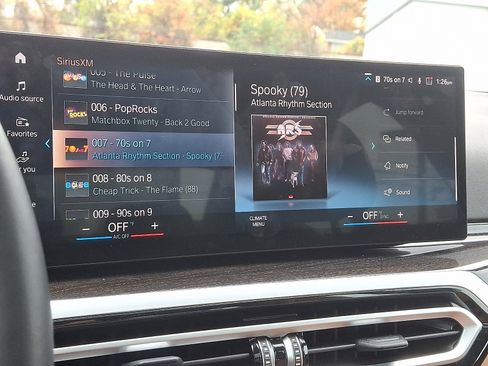 Used 2023 BMW 330e xDrive w/ M Sport Package image 17