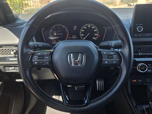 Used 2025 Honda Civic Sport image 26