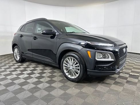 Used 2021 Hyundai Kona SEL image 2