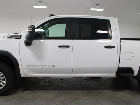 Used 2024 GMC Sierra 2500 Pro w/ Convenience Package AWD/4WD image 7