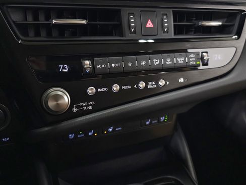 Used 2023 Lexus ES 350 w/ Premium Package image 25