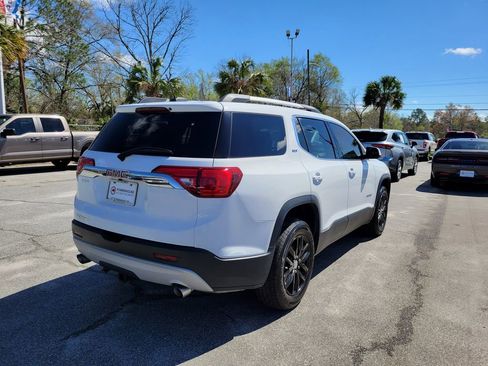 Used 2019 GMC Acadia SLT image 6