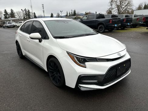Used 2020 Toyota Corolla SE image 5
