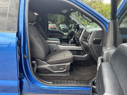 Used 2017 Ford F150 XLT w/ Equipment Group 302A Luxury AWD/4WD image 16