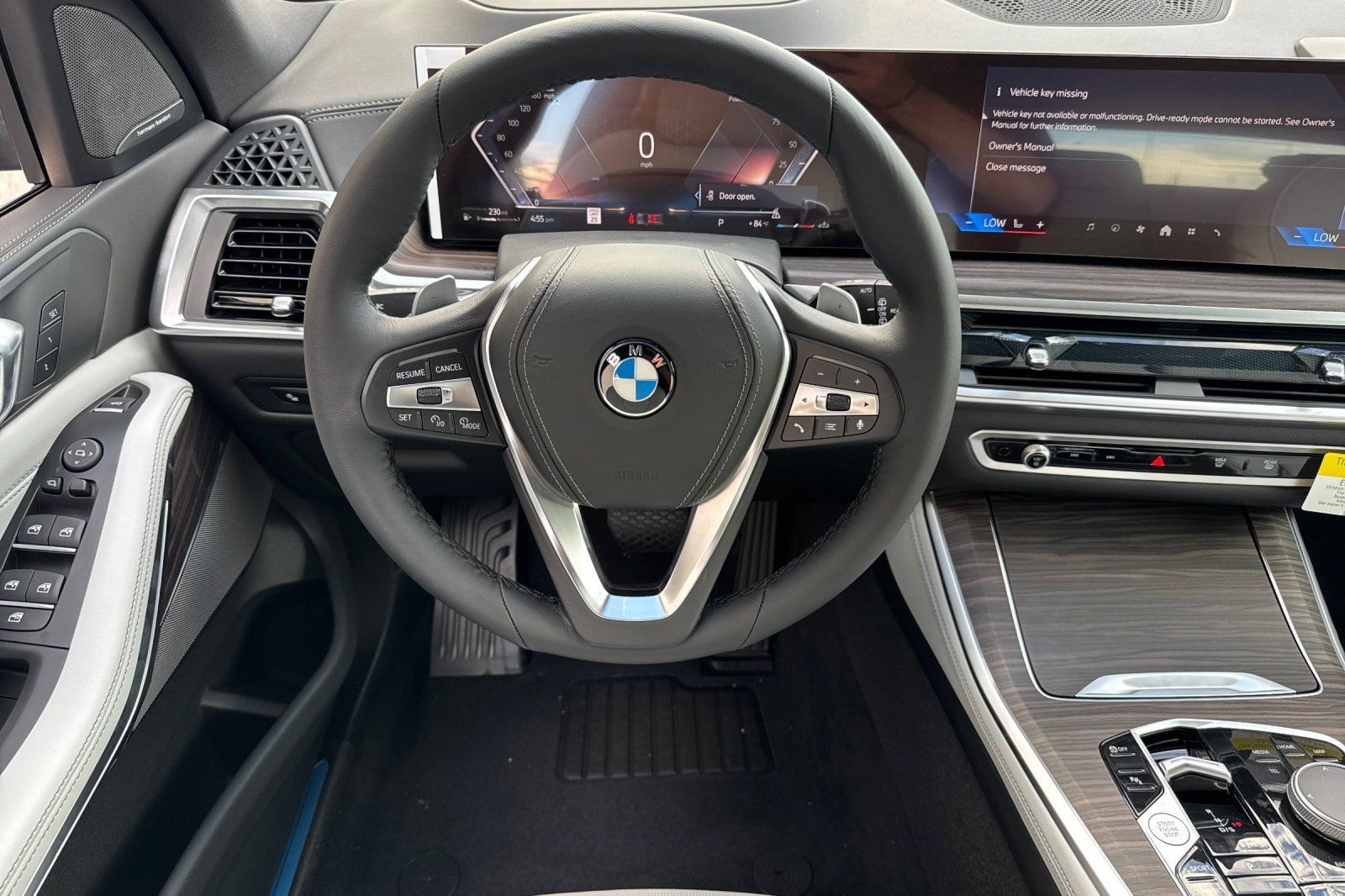 Used 2026 BMW X5 xDrive40i AWD/4WD image 27