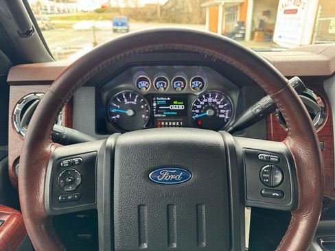 Used 2014 Ford F250 King Ranch w/ King Ranch w/Chrome Package image 15