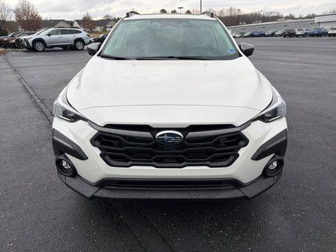 Certified 2024 Subaru Crosstrek 2.5i Limited w/ Crosstrek Mirror Package image 8