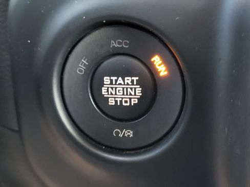 Used 2021 Jeep Gladiator Mojave AWD/4WD image 20