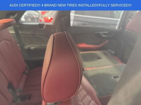 Used 2022 Audi SQ7 Prestige w/ Prestige Package image 13