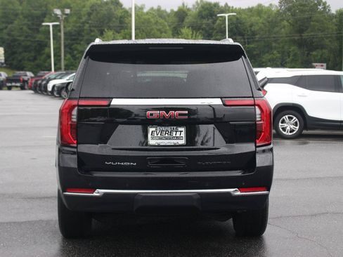 Used 2026 GMC Yukon Elevation AWD/4WD image 6