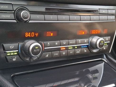 Used 2017 BMW 535i Gran Turismo xDrive image 13