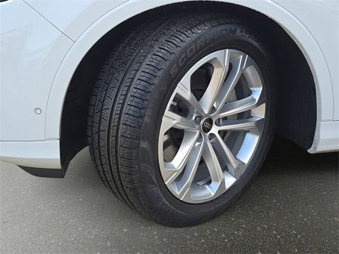 Used 2025 Audi Q7 3.0T Premium Plus w/ Premium Plus Package image 37