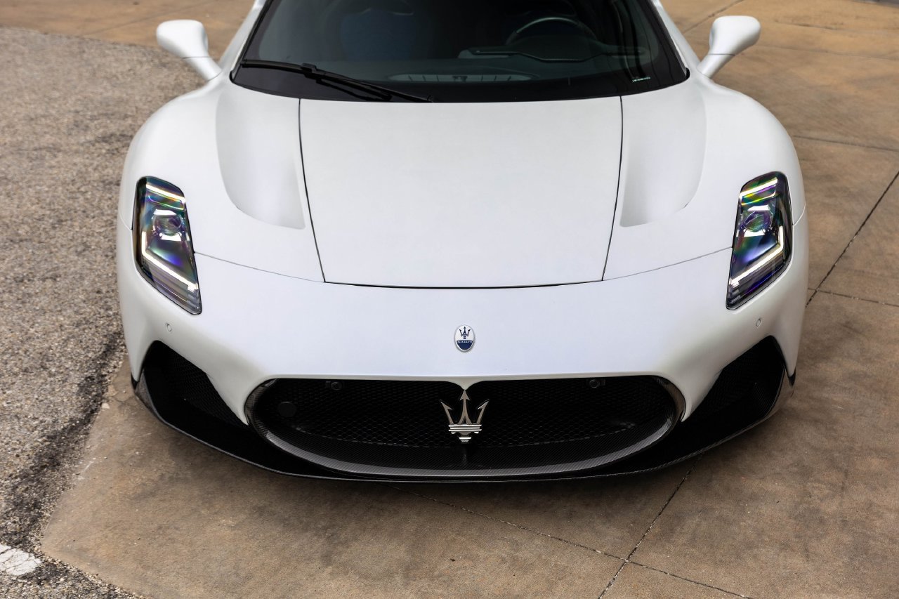 Used 2022 Maserati MC20 Coupe RWD image 6