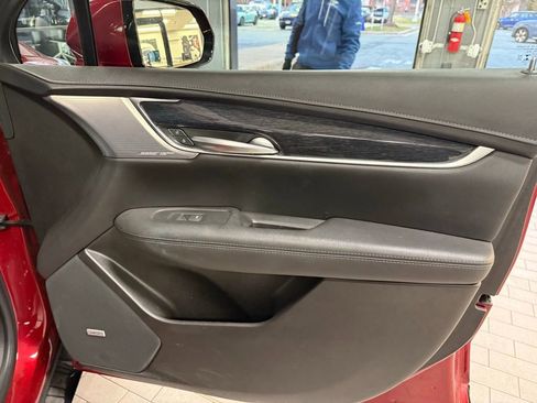 Used 2023 Cadillac XT5 Premium Luxury image 36