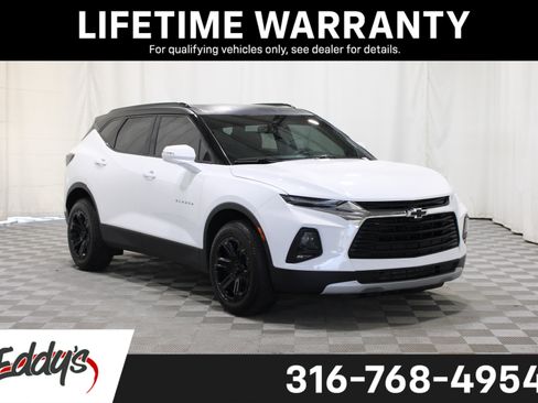 Used 2022 Chevrolet Blazer LT FWD image 1