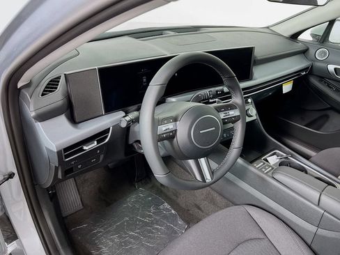 Certified 2026 Hyundai Sonata SEL AWD/4WD image 8