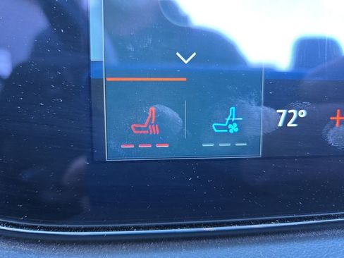 Used 2024 Ford Mustang GT Premium image 22