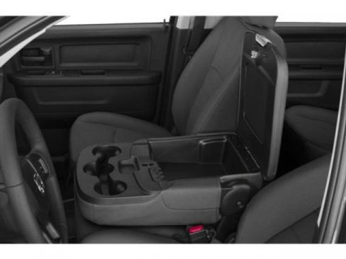 Used 2018 RAM 3500 Tradesman w/ Chrome Appearance Group image 18