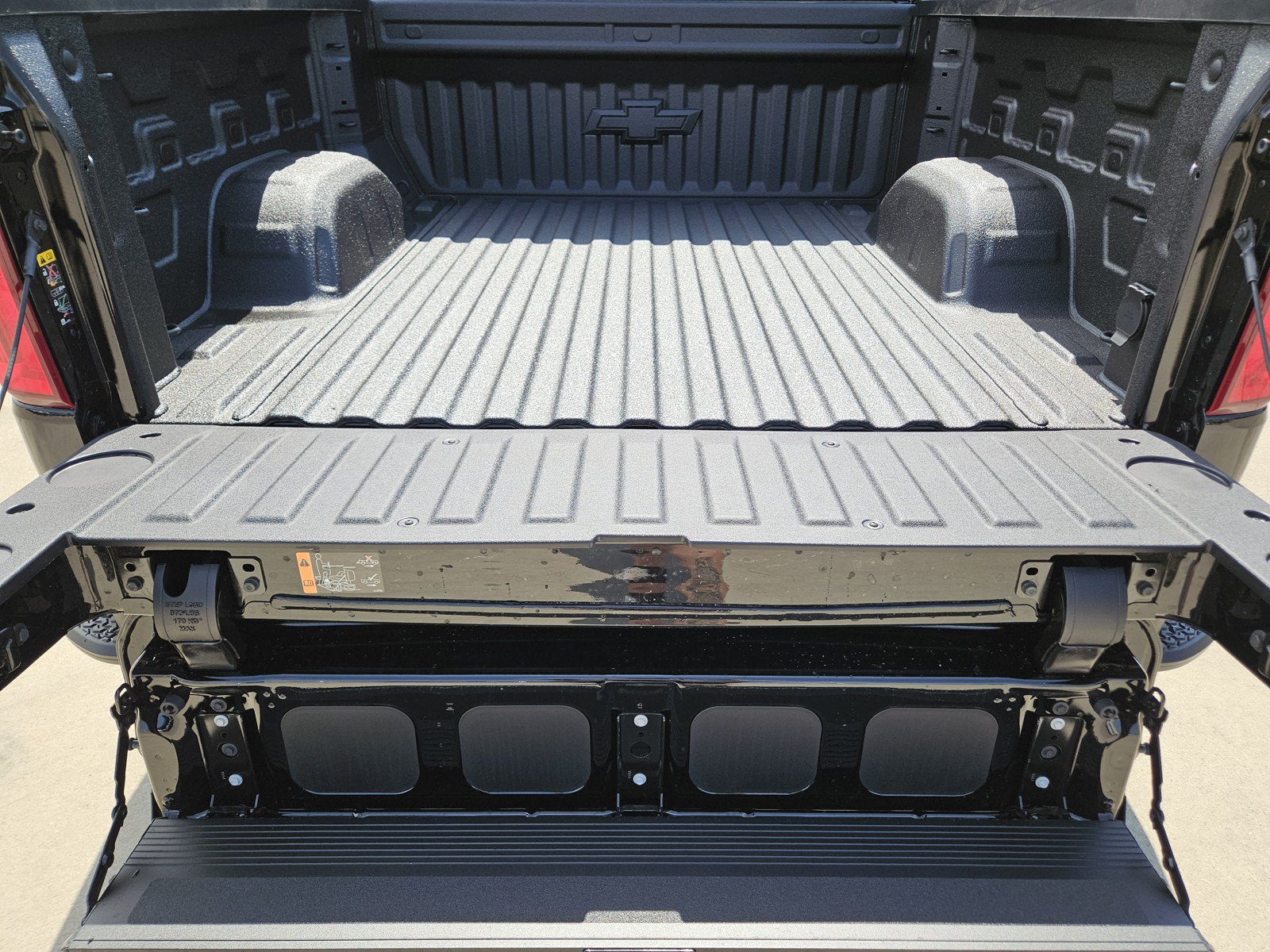 New 2026 Chevrolet Silverado 1500 RST AWD/4WD image 22