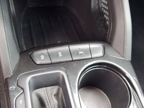 Used 2023 Chevrolet TrailBlazer LT FWD image 27