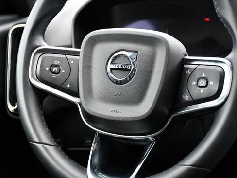 Used 2023 Volvo C40 P8 Recharge Plus w/ Protection Package Premier AWD/4WD image 25