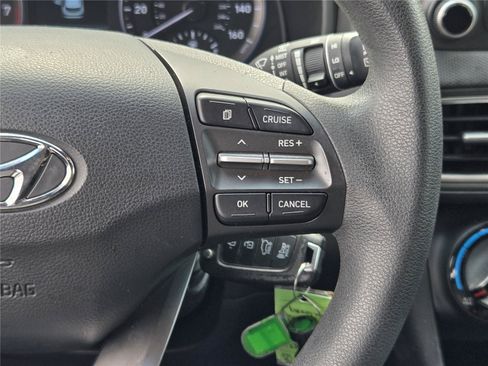 Used 2021 Hyundai Kona SE w/ Cargo Package FWD image 26