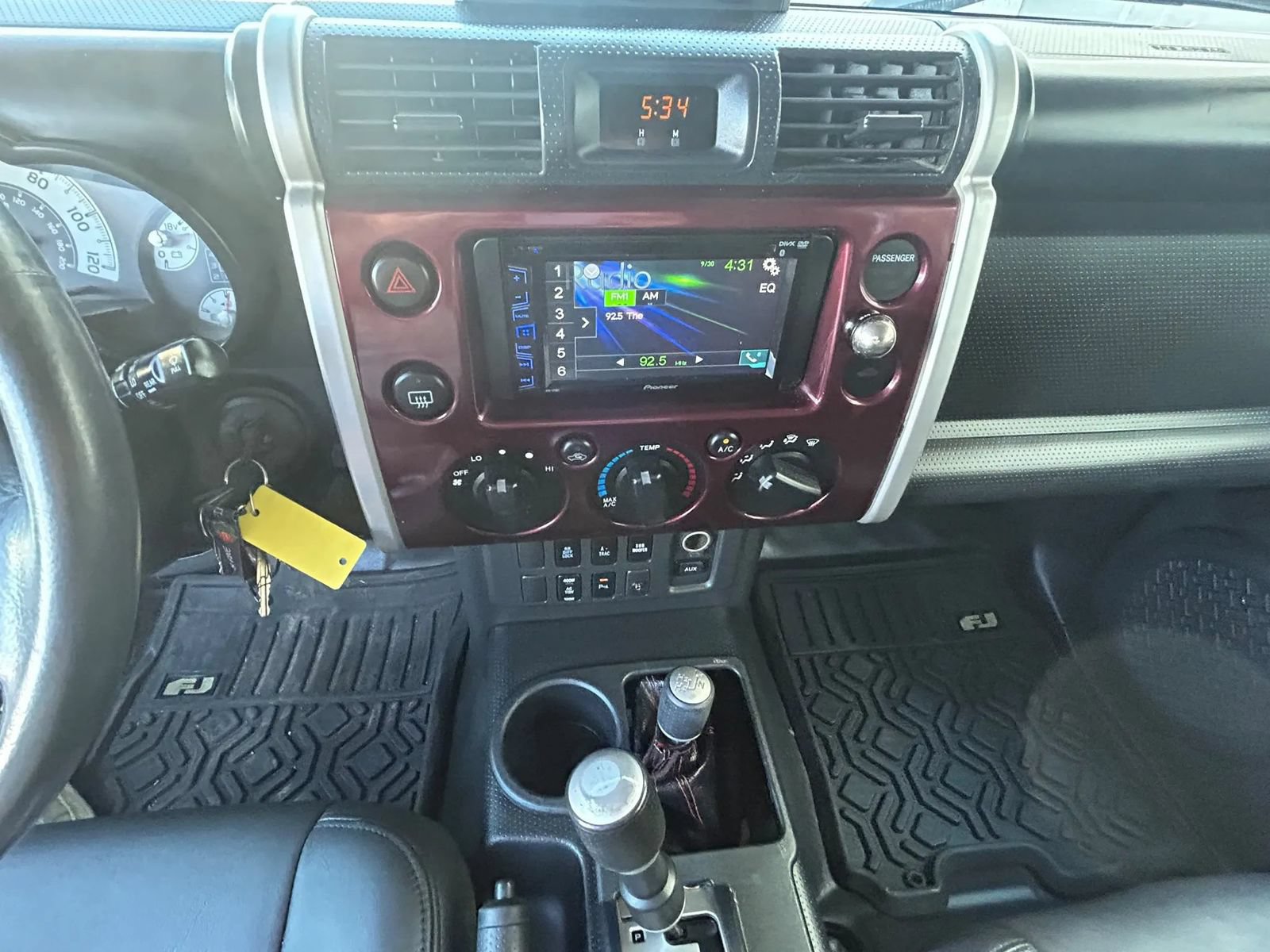 Used 2007 Toyota FJ Cruiser 4WD w/ Upgrade Pkg 2 image 14